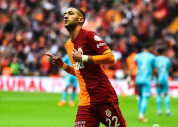 Hakim Ziyech avec Galatasaray