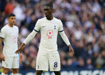 Les vacances du Malien Yves Bissouma tournent mal…