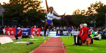 Triple saut / Meeting de Sotteville – Saly Sarr frappe fort avec un saut monumental