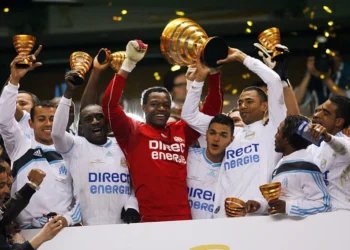 Mamadou Niang et les Marseillais en 2010 avec la Coupe de la Ligue