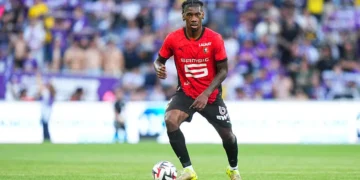 Le Stade Rennais boucle son 27e départ avec ce défenseur envoyé en Russie !