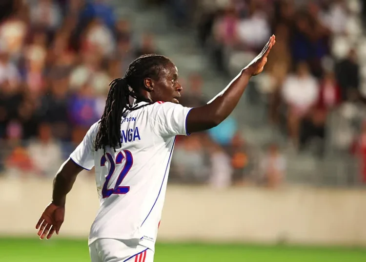 OL Lyonnes : Tabitha Chawinga, l’attaquante malawite qui écrit l’histoire du football féminin