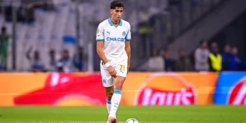 Nayef Aguerd avec l'OM