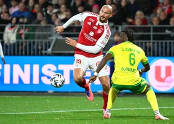 FC Nantes : Chidozie Awaziem fait taire les doutes : « Pas une ligue de préretraités »