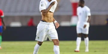 OM : Aubameyang en plante quatre puis pète les plombs avec le Gabon !