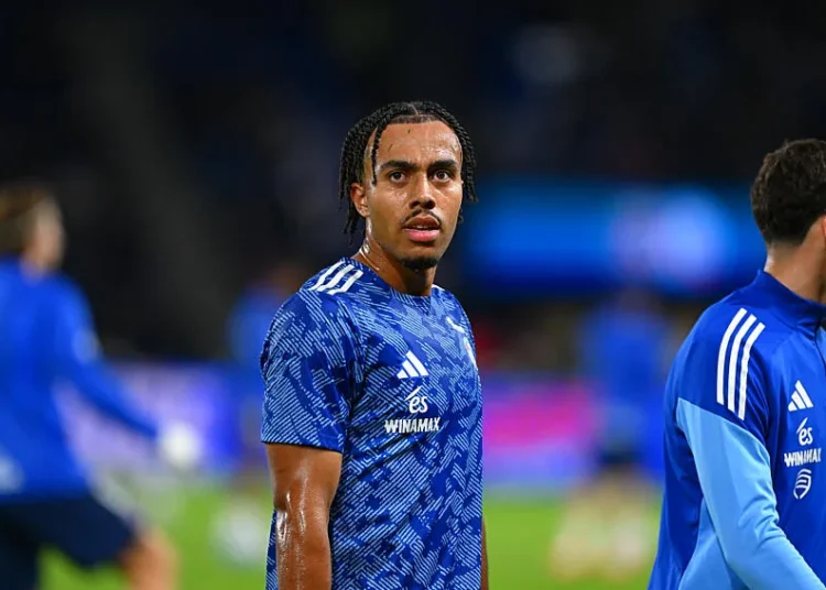 Chelsea, Milan, Leipzig… vers un départ à 30 M€ pour cette pépite du RC Strasbourg ?