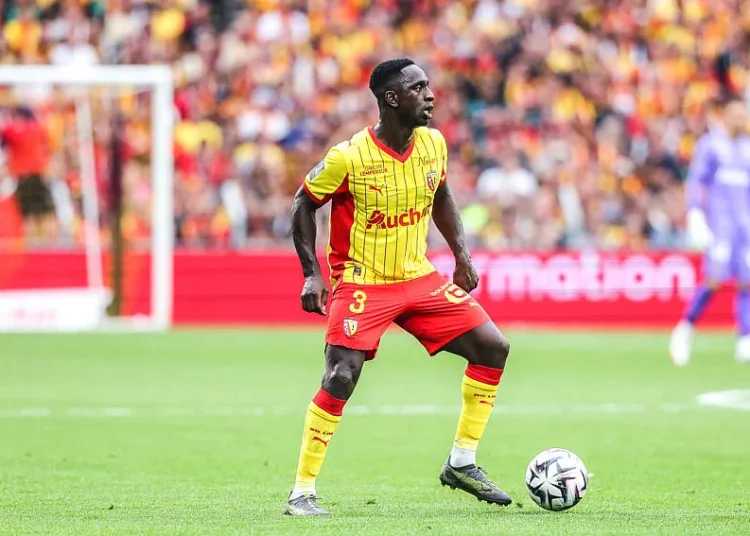 Le FC Nantes et le RC Lens bouclent un transfert surprise !