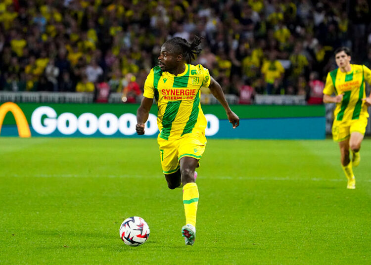 Le Paris FC officialise l’arrivée de Moses Simon !