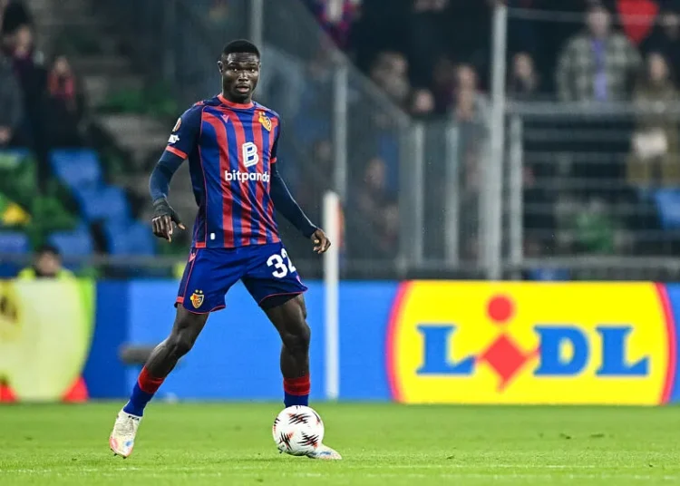 Lens Fond sur un roc ghanéen pour sauver la défense Sang et Or !