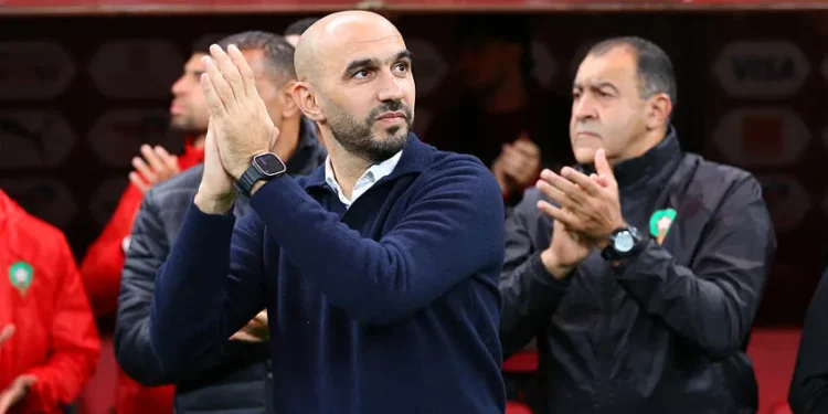 Maroc : Regragui balaye les soupçons d’un « arbitrage maison » : « On est l’équipe à battre, alors forcément, on va chercher des excuses »