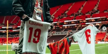 CAN 2025 : “Un maillot, une histoire”, Djibril94260 fait vibrer les tribunes autrement