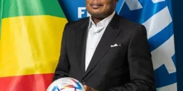 Scandale dans le football africain : le patron de la FECOFOOT condamné à la prison à vie