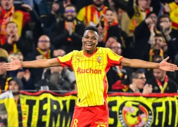 RC Lens : le club vise la plus grosse vente de son histoire à 50 M€ avec…