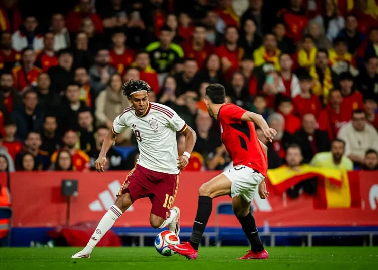 Scandale à Barcelone : un chant islamophobe choque lors d’Espagne–Égypte