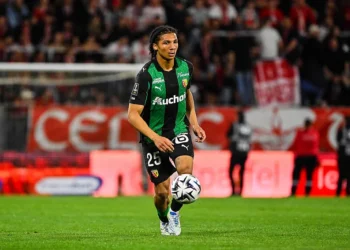 Brest 3-3 Lens : Ganiou leader défensif à 21 ans tape à la porte des Bleuets