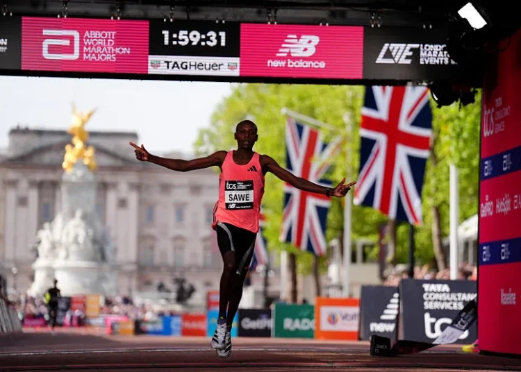 Sabastian Sawe, l&rsquo;homme qui a brisé l&rsquo;impossible, reçu en héros à Nairobi