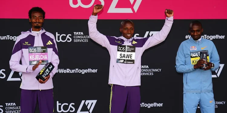 Historique : Sabastian Sawe devient le premier homme à courir un marathon sous les deux heures !