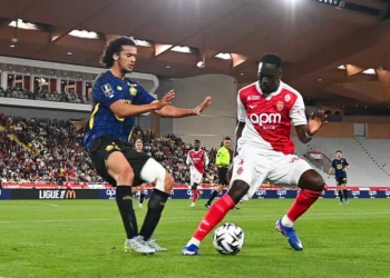 « S&rsquo;il avait le niveau, il serait en Equipe de France » : la phrase qui choque tout le Maroc